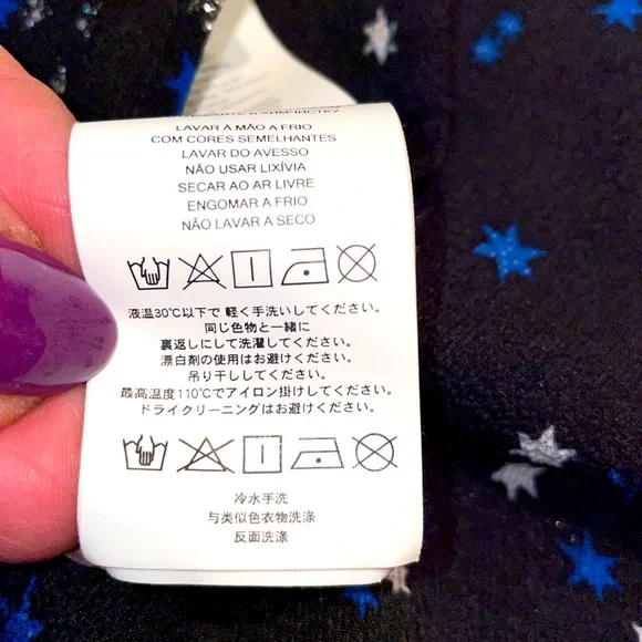 Sparkly holiday blouse - Picture 7 of 7